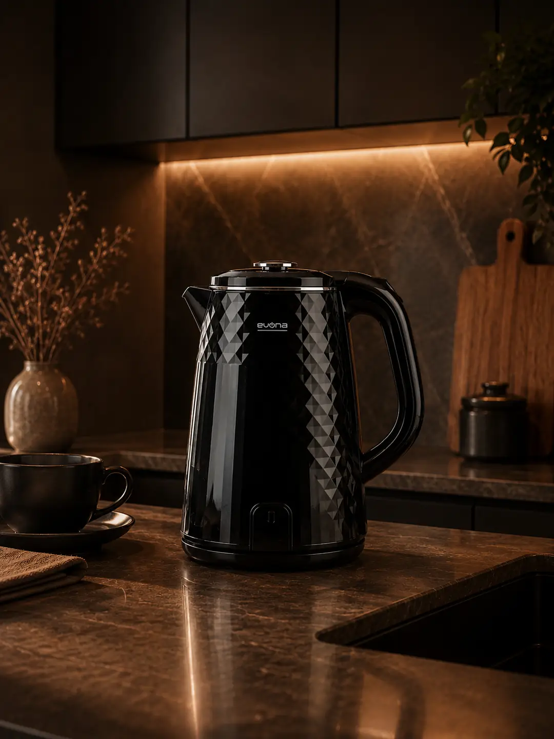 Evona - Noctera Kettle